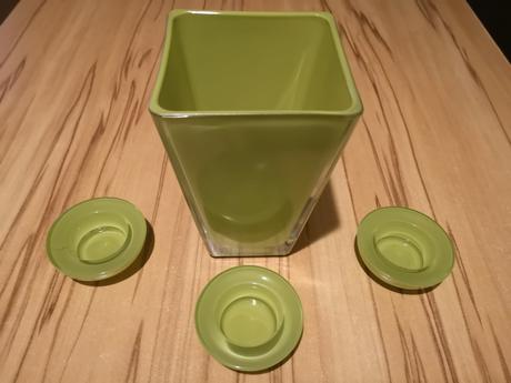 Váza zelená so svietnikmi, 