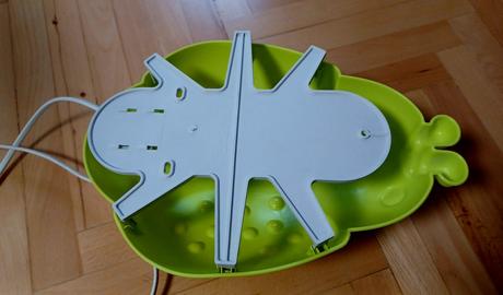 Darujem nástennú lampu, 