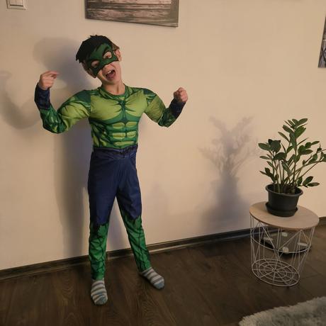 Kostým hulk s 3d svalmi, 