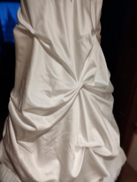 Šaty prvé sväté prijímanie, 140