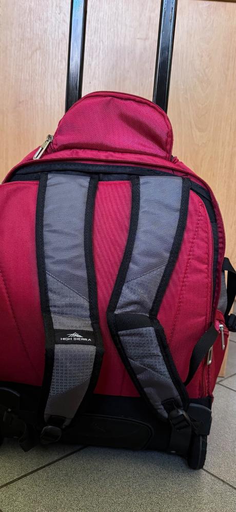 Cestovný vak na kolieskach, 