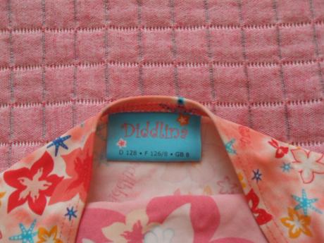 Plavocky velkost 128 cena 4 eur, 128