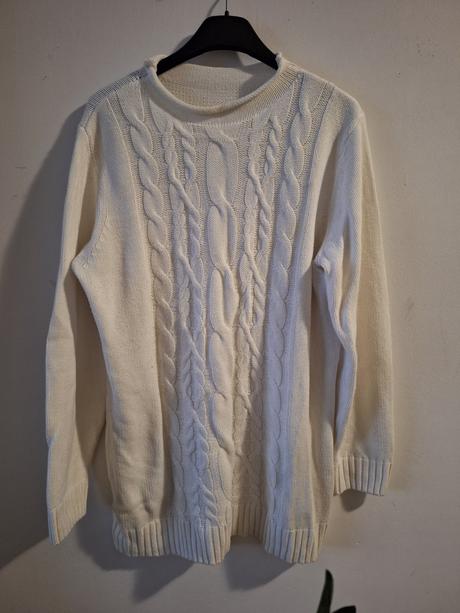 Pulover veľ.uni,