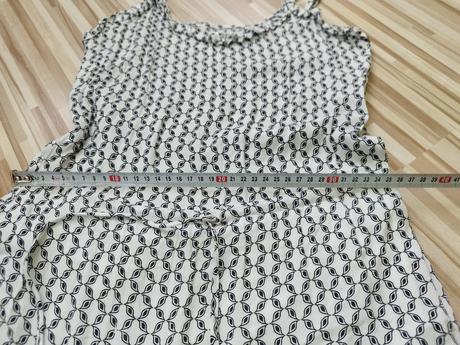 Letné šaticky, 140