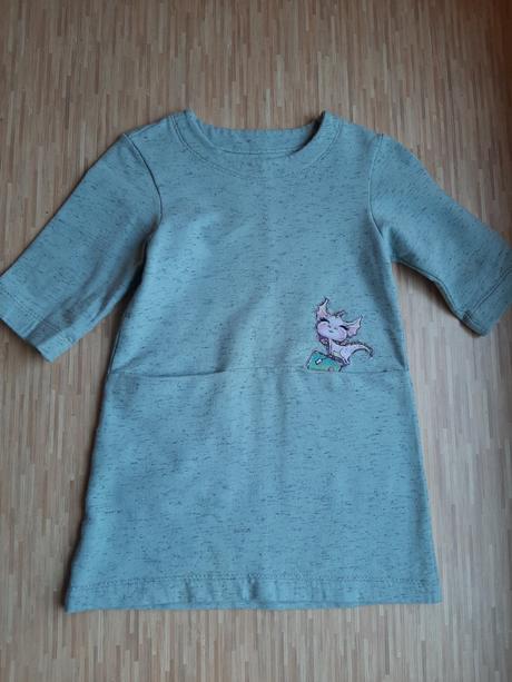 Saty z teplakoviny s dracikom, 104