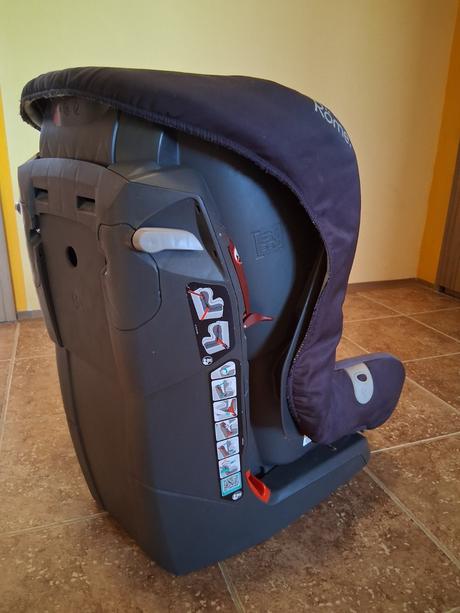 Autosedačka römer, römer