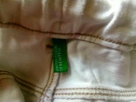 Dievcenske kratasy, benetton,146