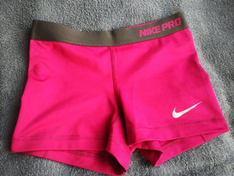 Športové šortky, nike,xs