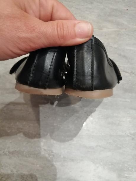 Topánky bata,kamienky,v32, vnútri koža, vd 21,4cm, baťa,32