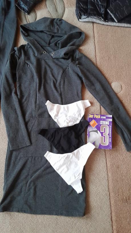 Mix oblečenia s-xs, xs