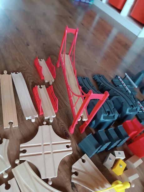 Drevená vláčiková dráha, 