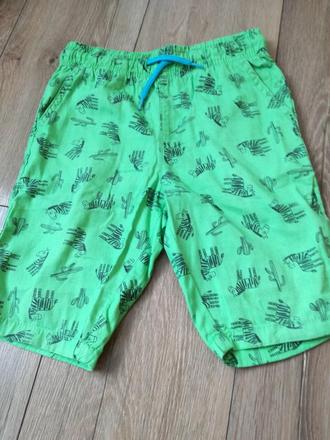 Krátke nohavice, f&f,122