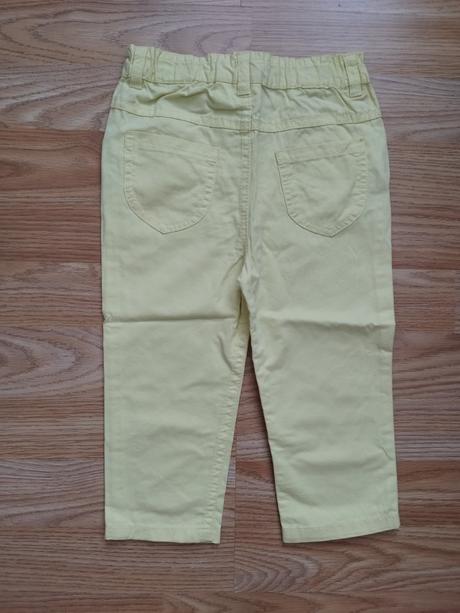 Tenké nohavice, baby,86