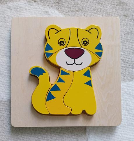 Prvé drevené puzzle,