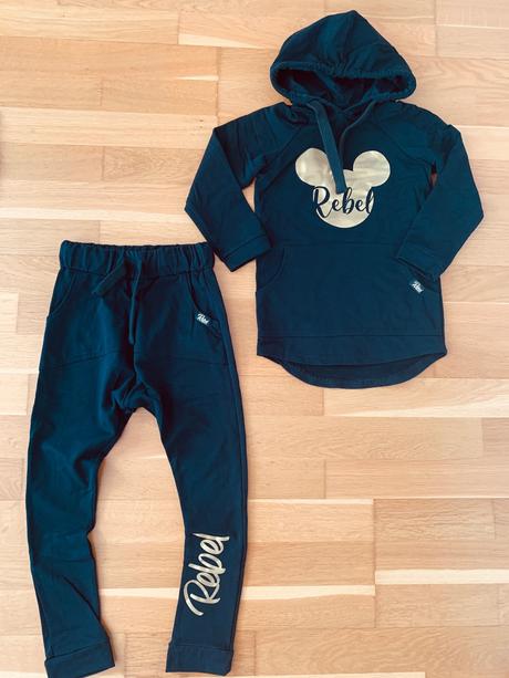 Rebel suprava, rebel,122