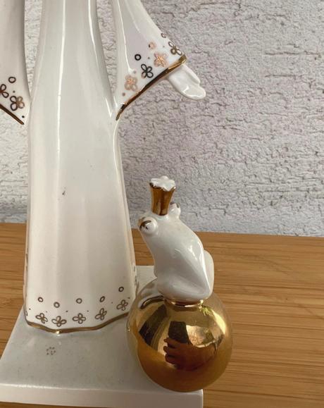 Znackova vintage socha porcelan soska princezna a,