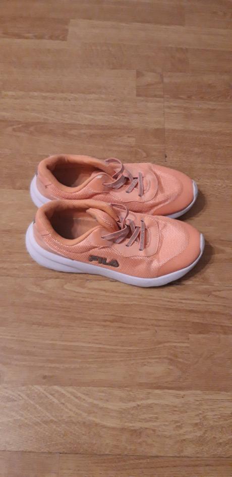 Dievcenske botasky fila, fila,32