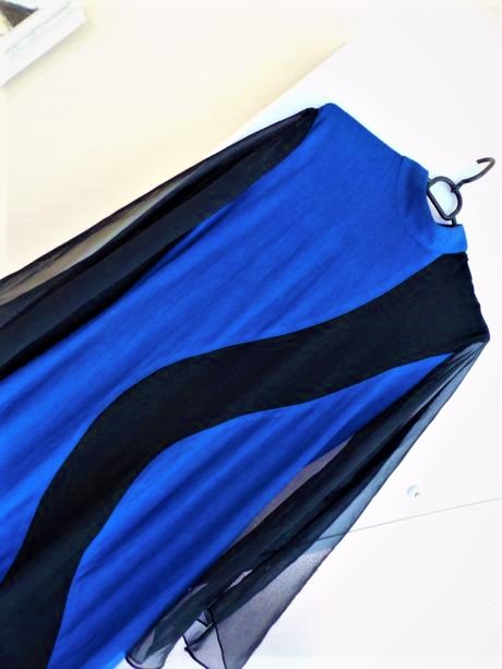 Spoločenské dlhé šaty, 40