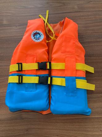Plavacia vesta do 30kg, 