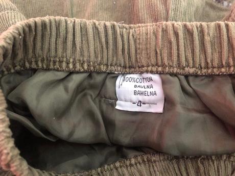 Menčestrové sukne, 98