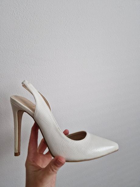 25sch_biele lodicky, 37