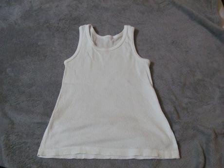 Tielko veľ. 122, 122