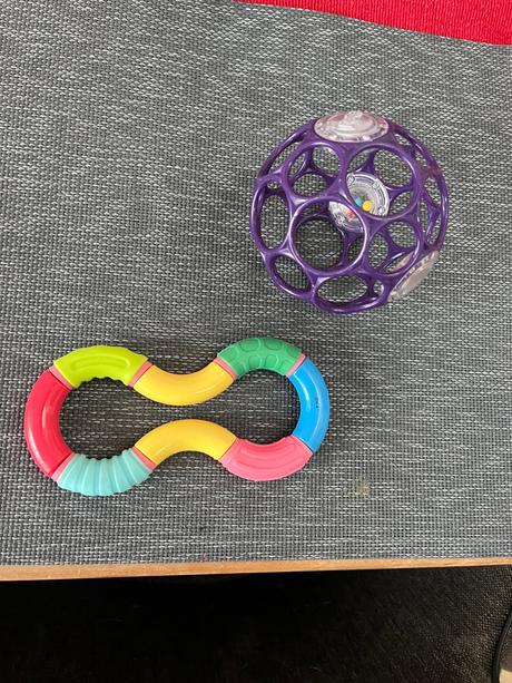 Interaktívne hračky pre bábätka cena spolu,