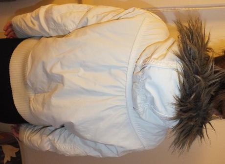 Biela krátka bunda, new yorker,s