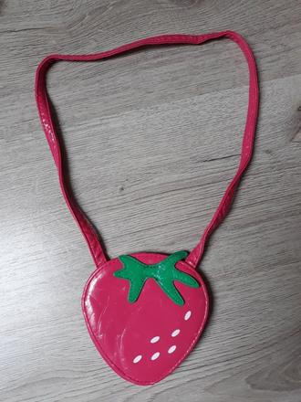 Dievčenská kabelka,