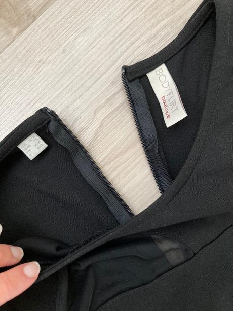 Šaty upletové, bonprix,34