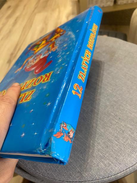 Veľká rozprávková kniha 12 zlatých rozprávok,