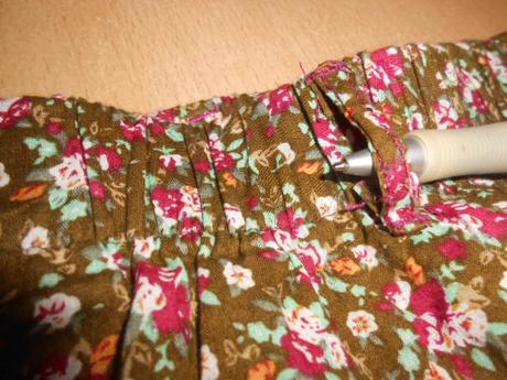 Volániková suknička na 11-12rokov, 152