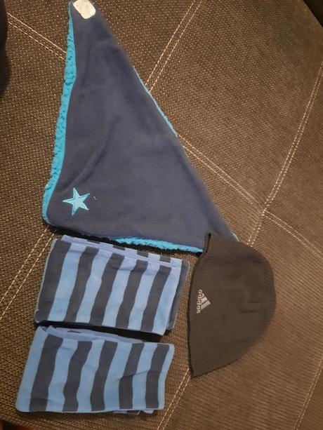 Šál, adidas