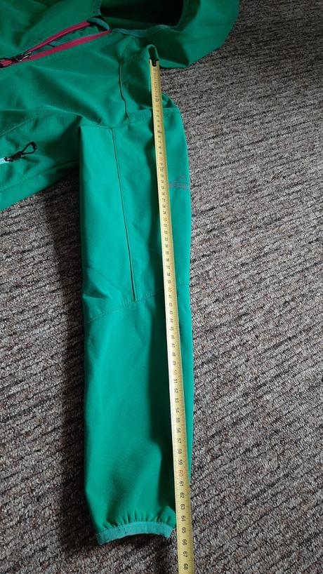 Sportova vetrovka mckinley, 152