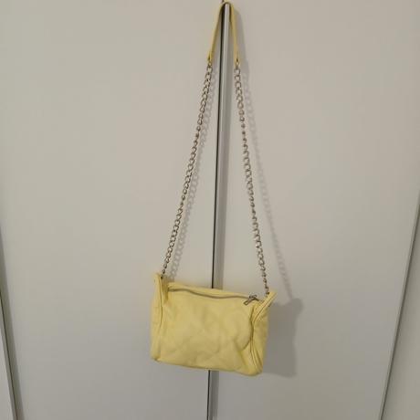 Bledožltá prešívaná kabelka stradivarius, stradivarius