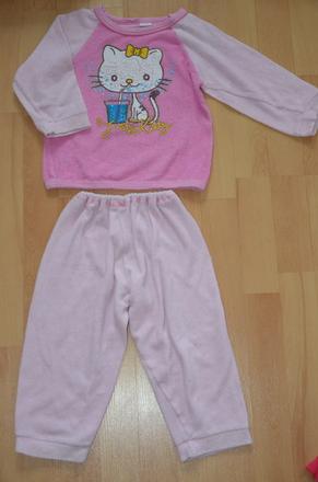 Pyzamo pre dievcatko s macickou, 104