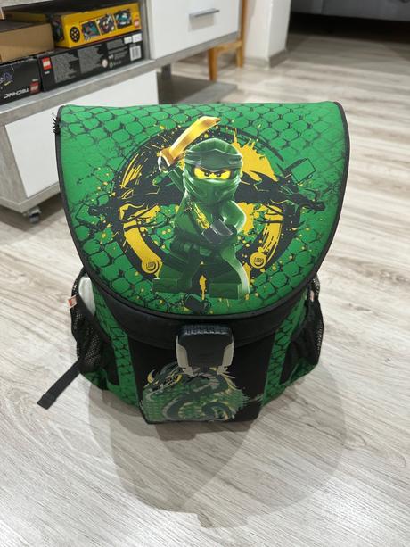 Skolska taska lego ninjago, 