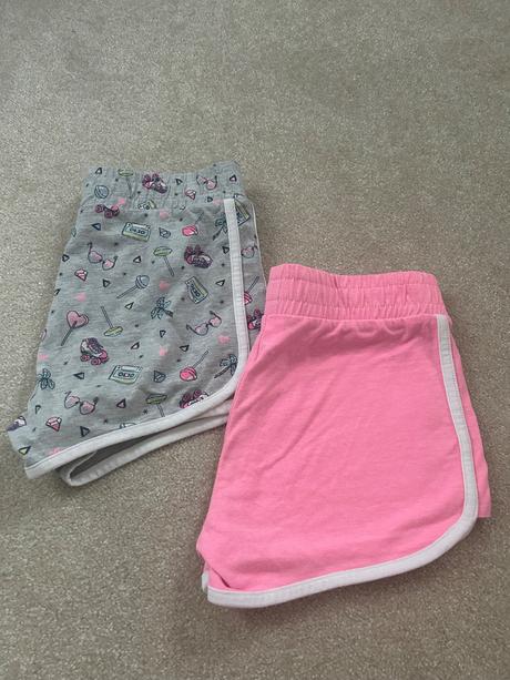 Kraťasy veľ. 146/152, f&f,146