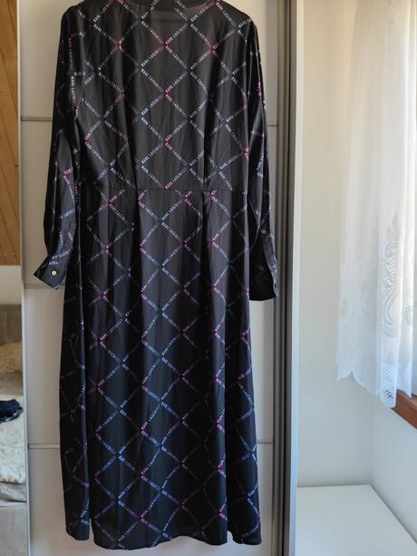Karl lagerfeld originál nove maxisaty, l