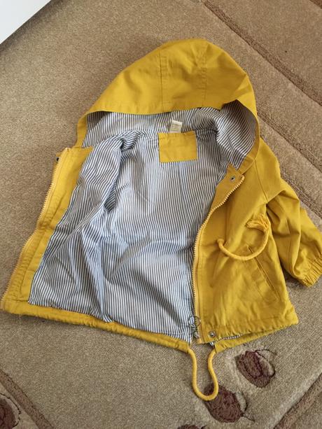 Prechodná dievčenská bundička, 86