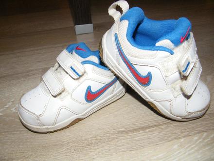 Tenisky - výborný stav, nike,21