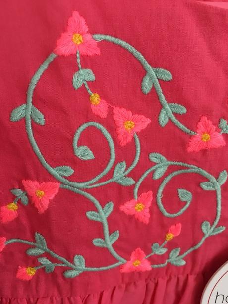 Nové dievčenské šaty zn. happy girls, 128