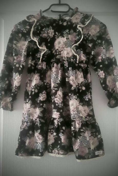 Prekrásne šaty newbie, newbie,116