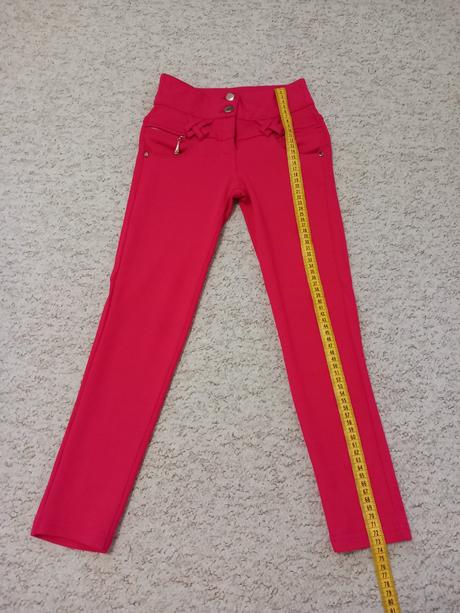 Dievcenske nohavice, 128