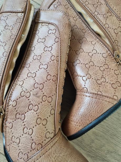 Bledohnedé kotníčky veľ. 36, 36