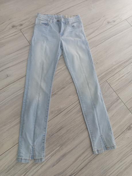 Dievčenské rifle 146, skiny,146