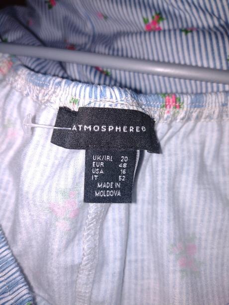 Šaty s kvietkami, atmosphere,48