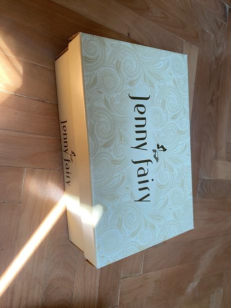 Ružové lodičky, 36