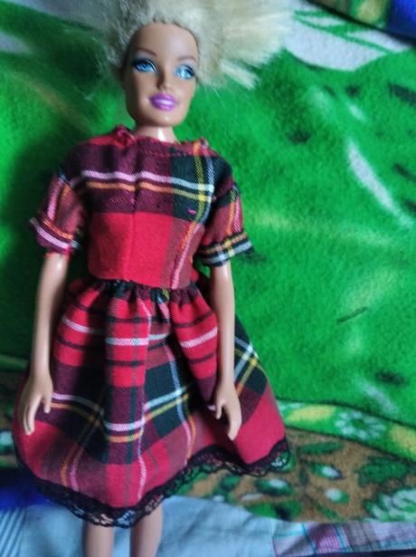 Šaty pre barbie,