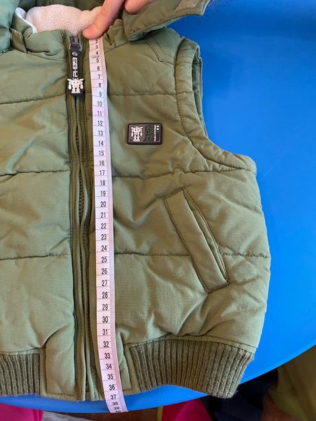 Zimná vesta, reserved,98